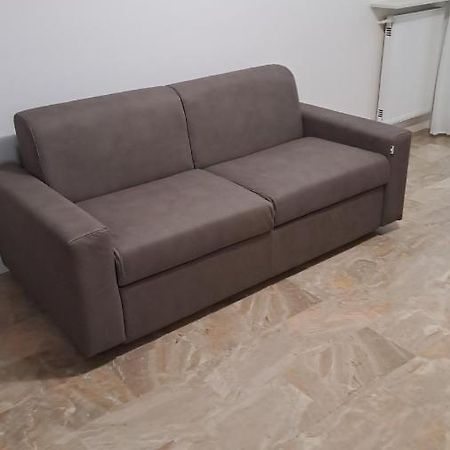 Apartment Angy Міра Екстер'єр фото